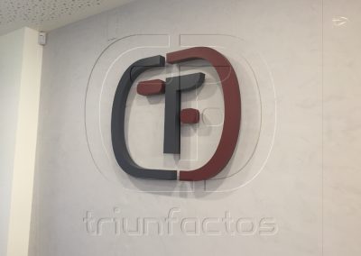 escritorio_triunfactos05